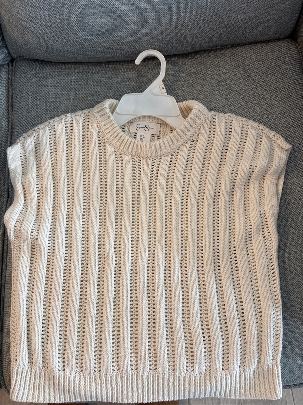 Jessica Simpson Cream Knit Sleeveless Sweater